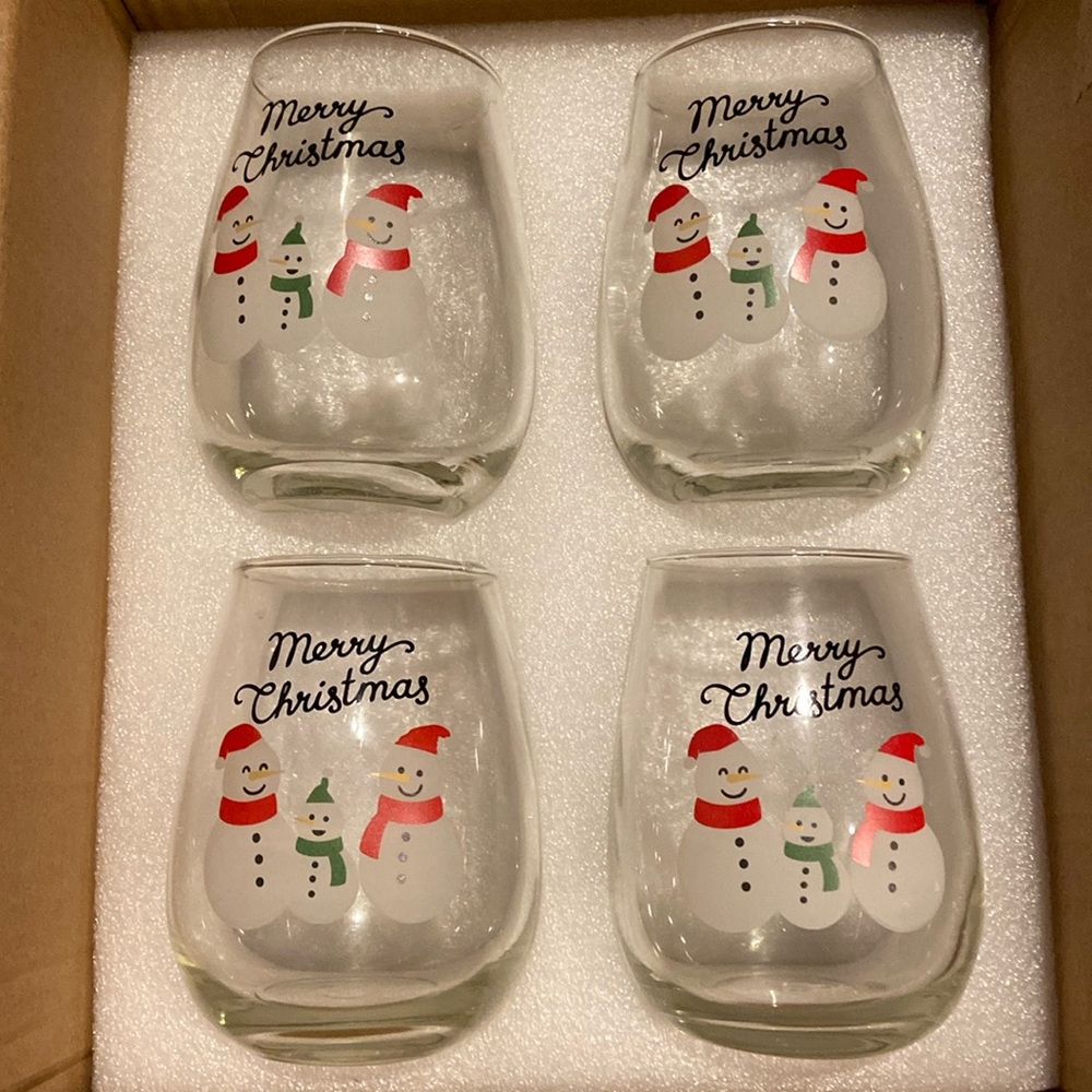 NIB Christmas Snowman Stemless Wine Glasses Set of 4